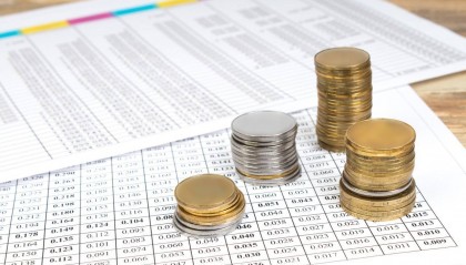 《中国居民金融素养报告》：高金融素养人群总体持仓时间更长 半数受访者缺乏长期财务规划