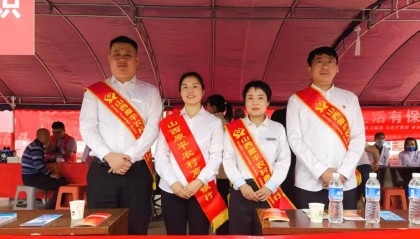 【支农支小在行动】原平农商银行深入乡镇开展综合金融营销服务