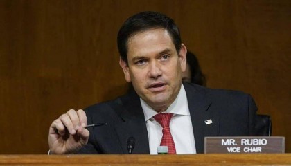 中方外长出访，首日连见15国外长，鲁比奥让中给台阶，美国牌不多了