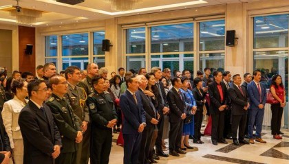 中国驻比利时大使馆举办纪念中国人民抗日战争暨世界反法西斯战争胜利80周年招待会