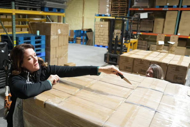 沃尔玛首席财务官:在美销售商品三分之一依赖全球进口,中墨是“最重要的”供应国