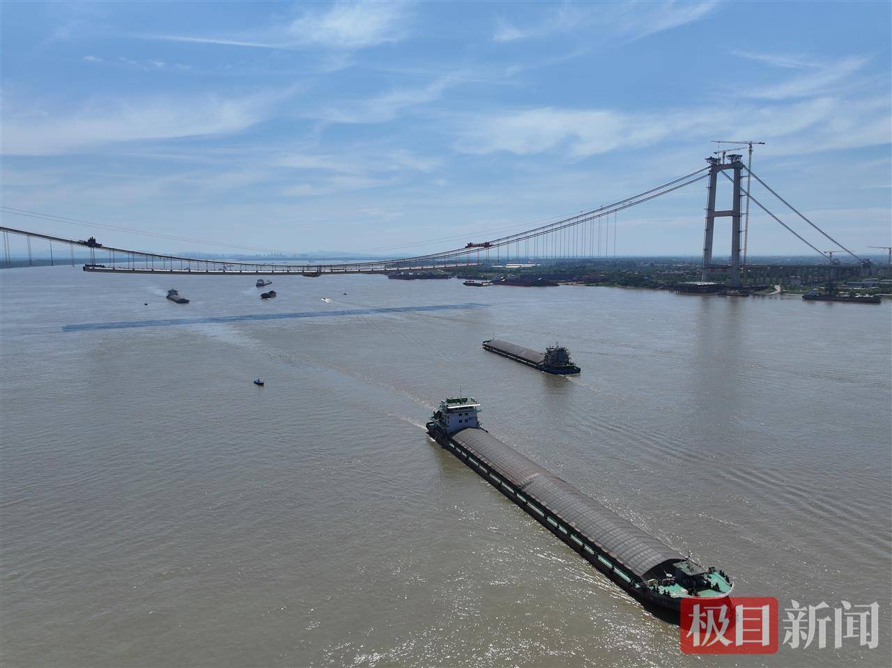 为防止鸟儿误撞,武汉双柳长江大桥将建400米长“防护罩”