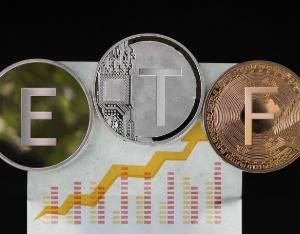 互联网金融板块强势领涨,金融科技ETF涨超2%,兆日科技涨超17%