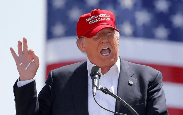 中国加速抛美债,美政府突然下狠手,不许中国人买地,还要没收资产?