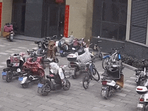 上海街头一女子突然倒地,满脸是血!很多人用过,已致多起意外!赶快赶快