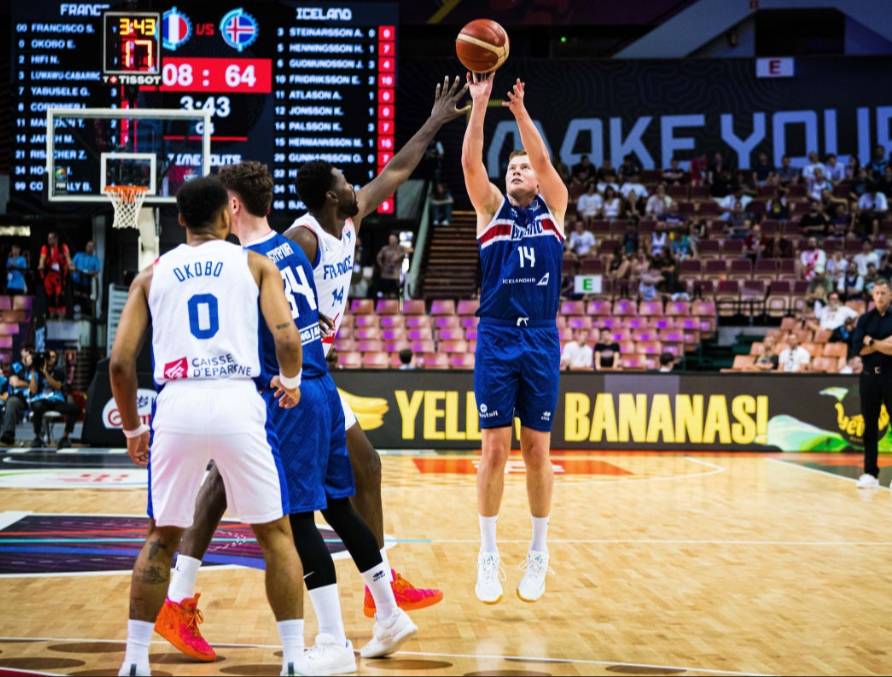 欧洲杯综述:东契奇37+11+9力克以色列 16强对阵出炉