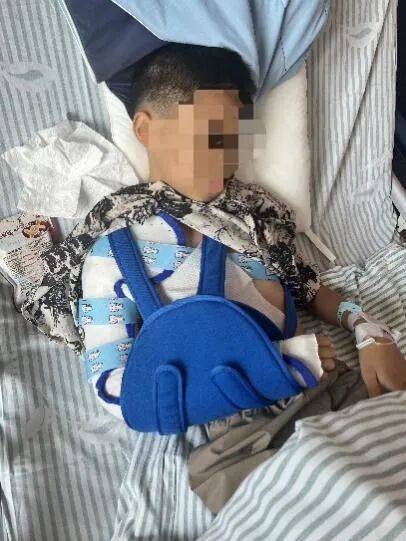 10岁男孩遭遇洗衣机“陷阱”，右臂粉碎性骨折！医生提醒