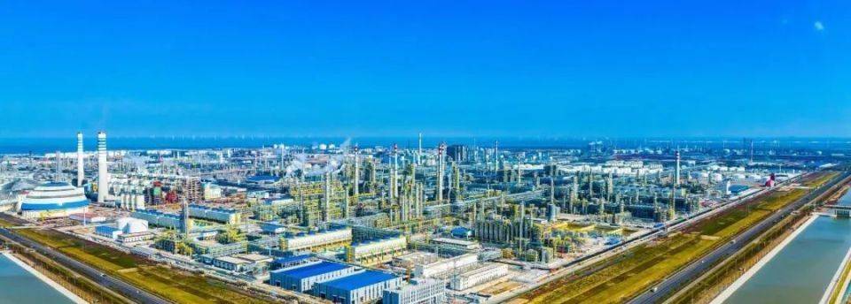 借款15亿背后，东方盛虹短期债务有多少？