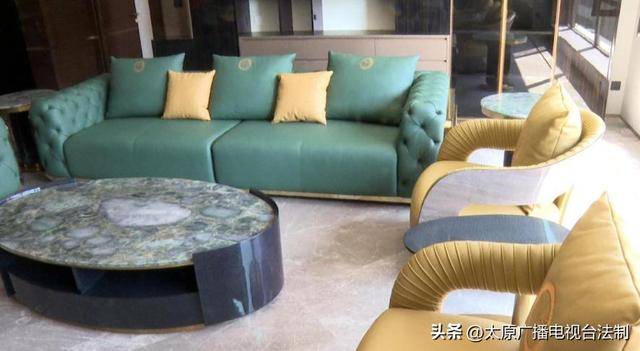 山西太原消费者19万在居然之家买到“问题家具” 商家坚称"看不出来问题"