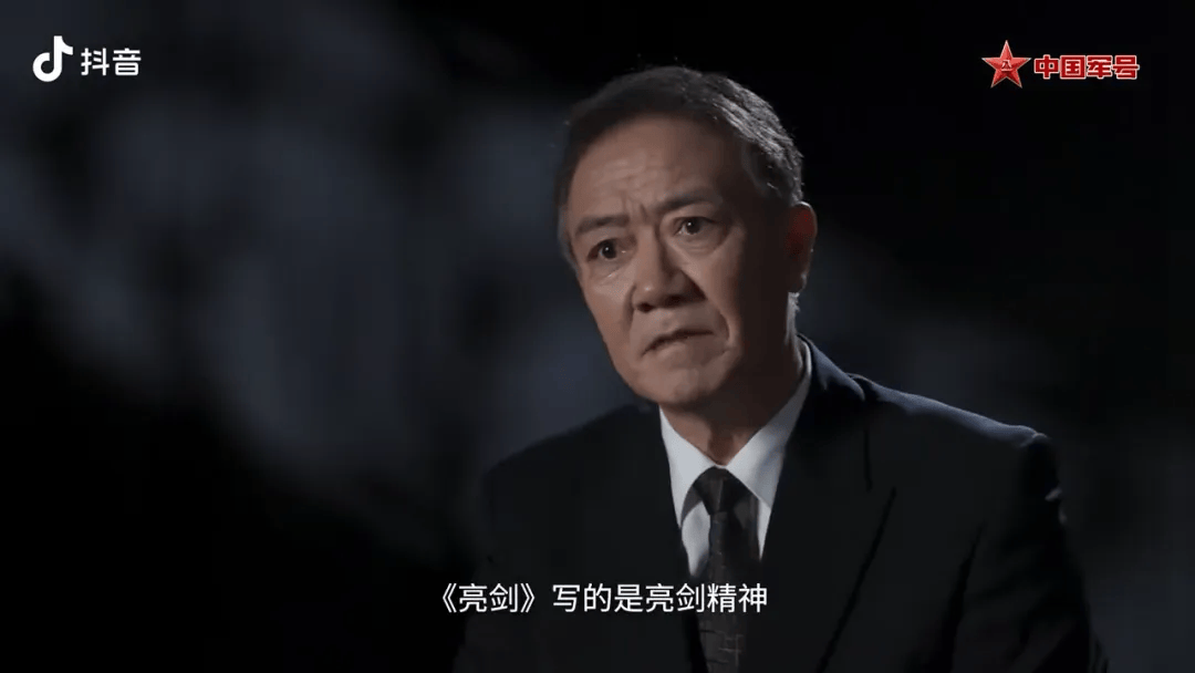 李幼斌:李云龙是我的偶像!