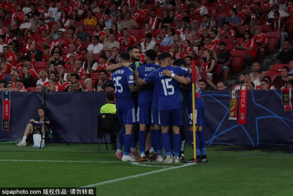 穆里尼奥回归引发媒体狂潮：本菲卡发布会背后的战术与情感解析