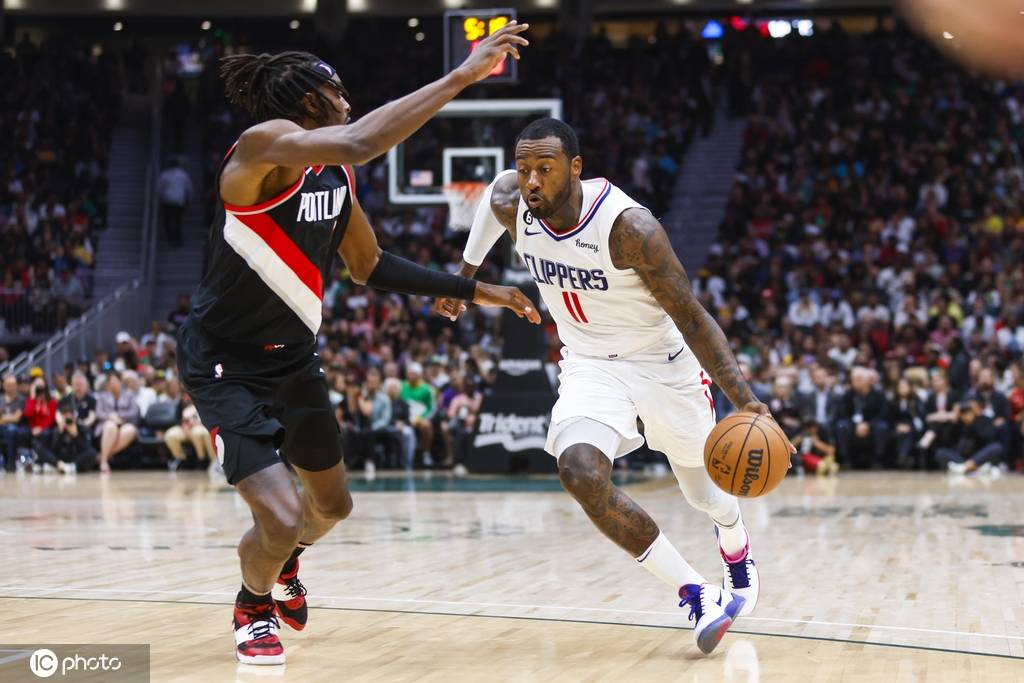 沃尔:有的球员喝一夜酒 第二天照样能拿40分